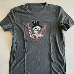 john varvatos t shirt